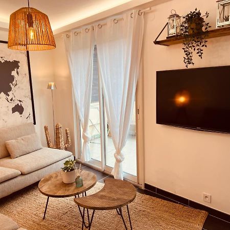 Maison De Village Ecusson - Logement Entier - 160M2 - 4Chambres - Centre Ville - Terrasse - Climatise 尼姆 外观 照片